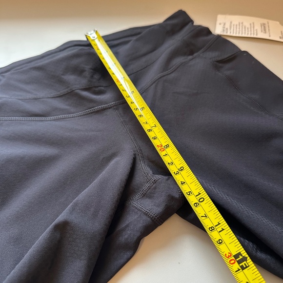 NWT Athleta Dobby Be Free Knicker Capri Leggings | Size XS - Picture 10 of 11